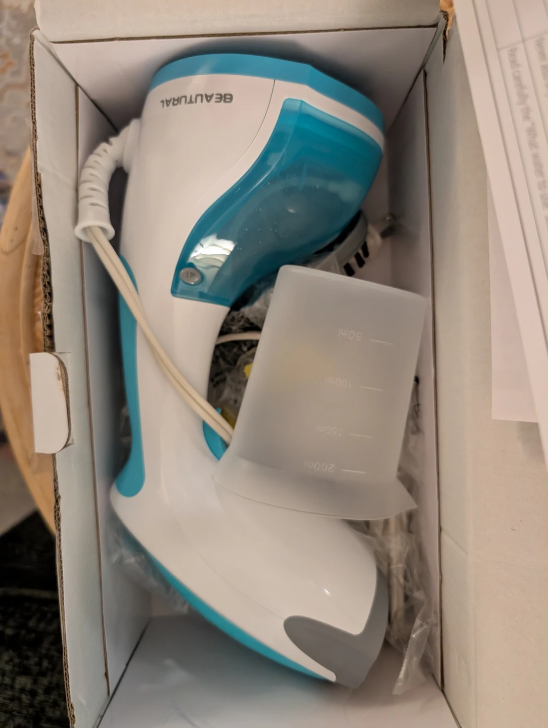 BEAUTURAL Handheld Garment Steamer - photo 3