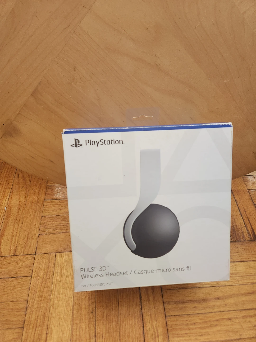 PlayStation PULSE 3D Wireless Headset - box only
