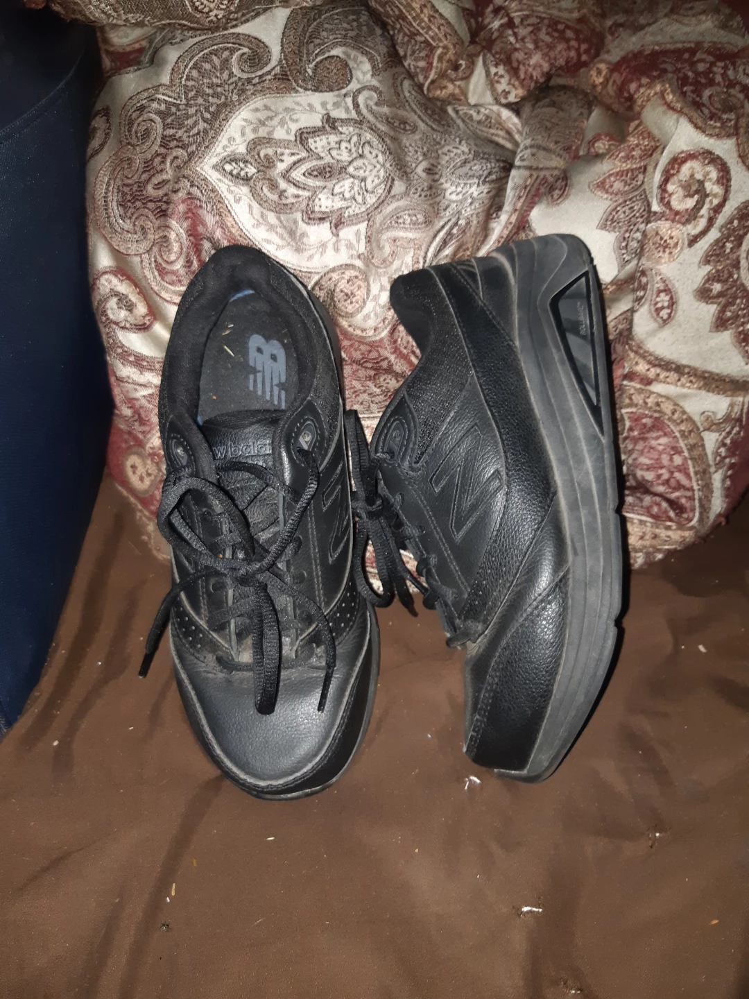 New Balance Black Walking Shoes