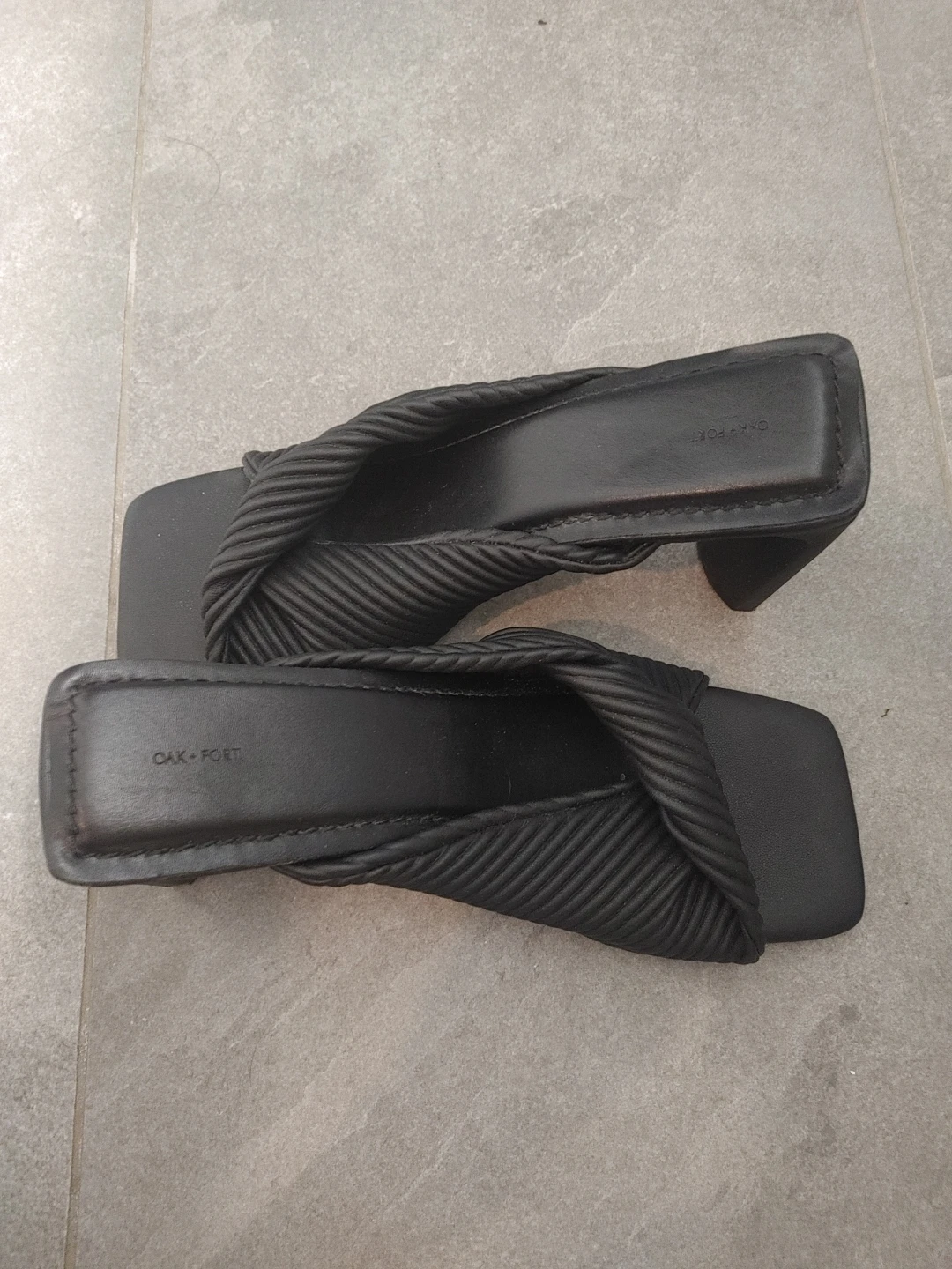 OAK + FORT Black Ruched Heeled Mules Size 7 - photo 2