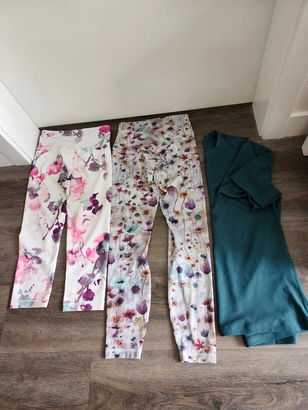 Lululemon Bundle - Small Sizes - photo 4
