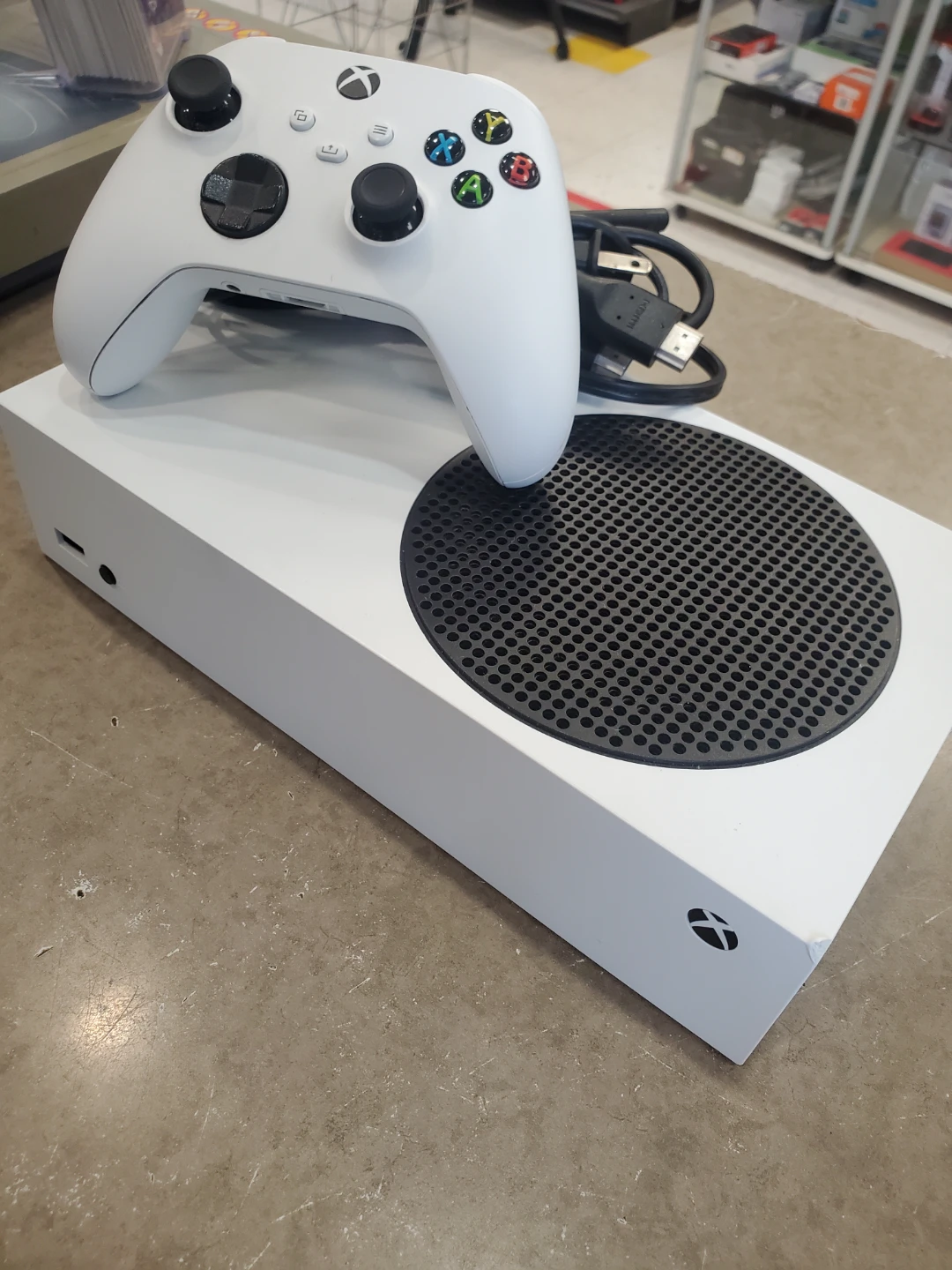 Xbox Series S Console with Controller - photo 3