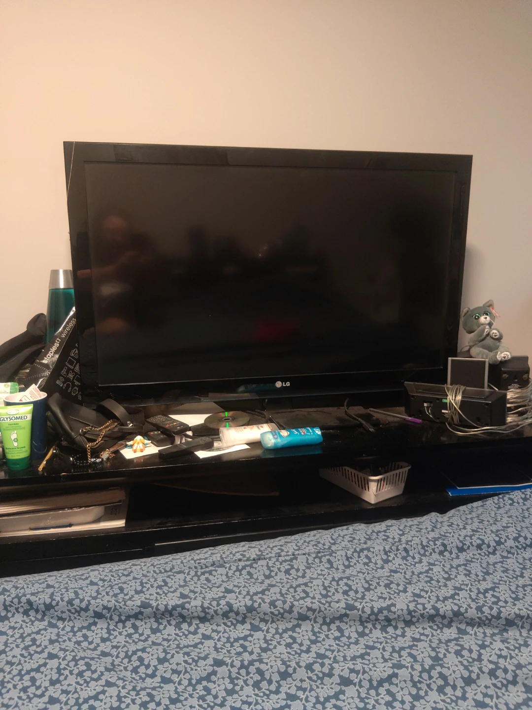 LG Flat Screen Television