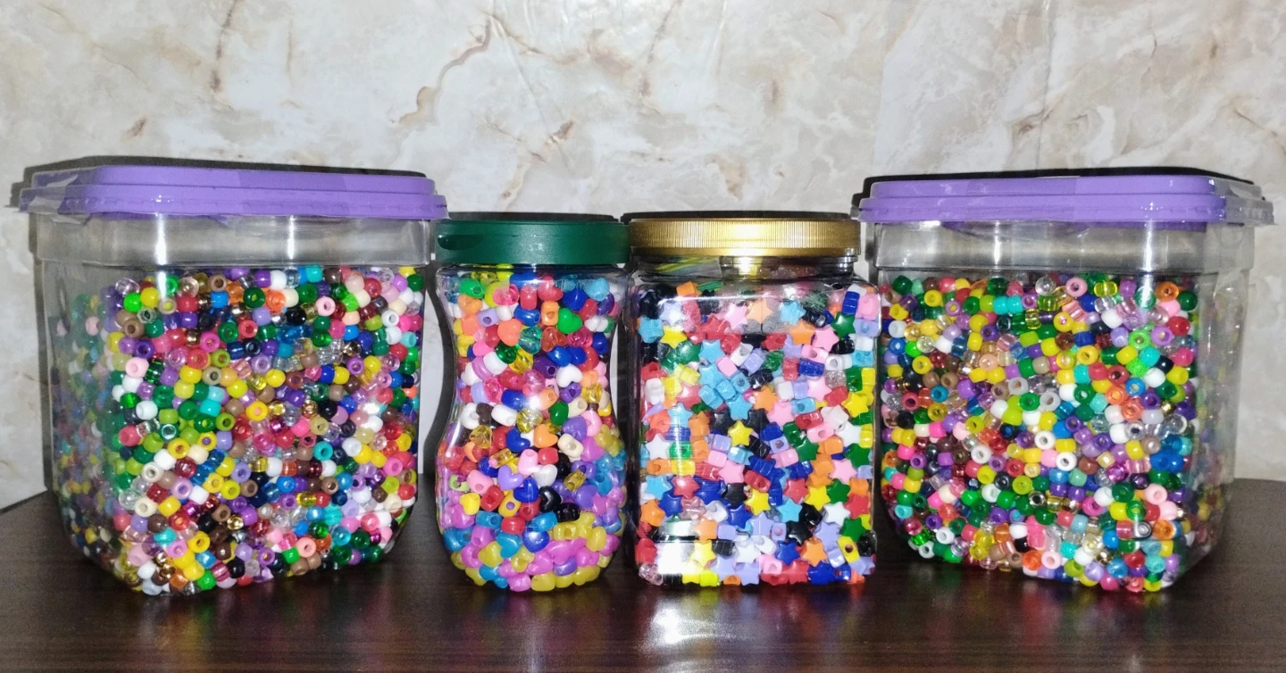 PONY BEADS (HEARTS – ROUND – STARS)