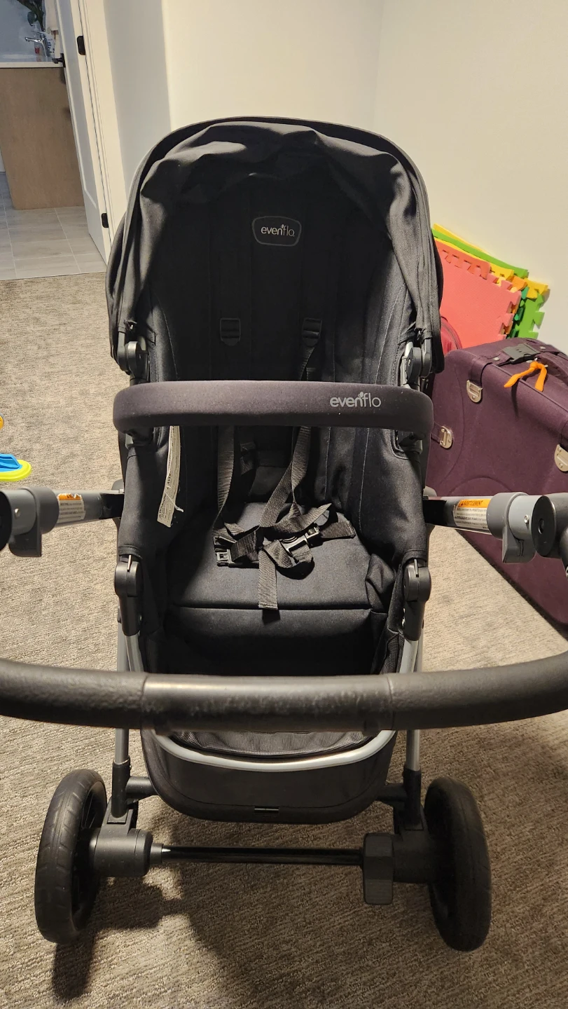 Evenflo Stroller - photo 3