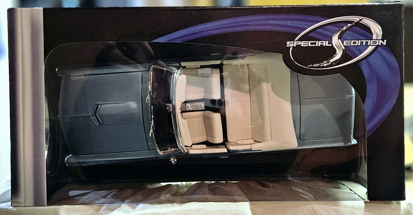 Maisto 1:18 1965 Pontiac GTO "The Judge" Special Edition Diecast - photo 2