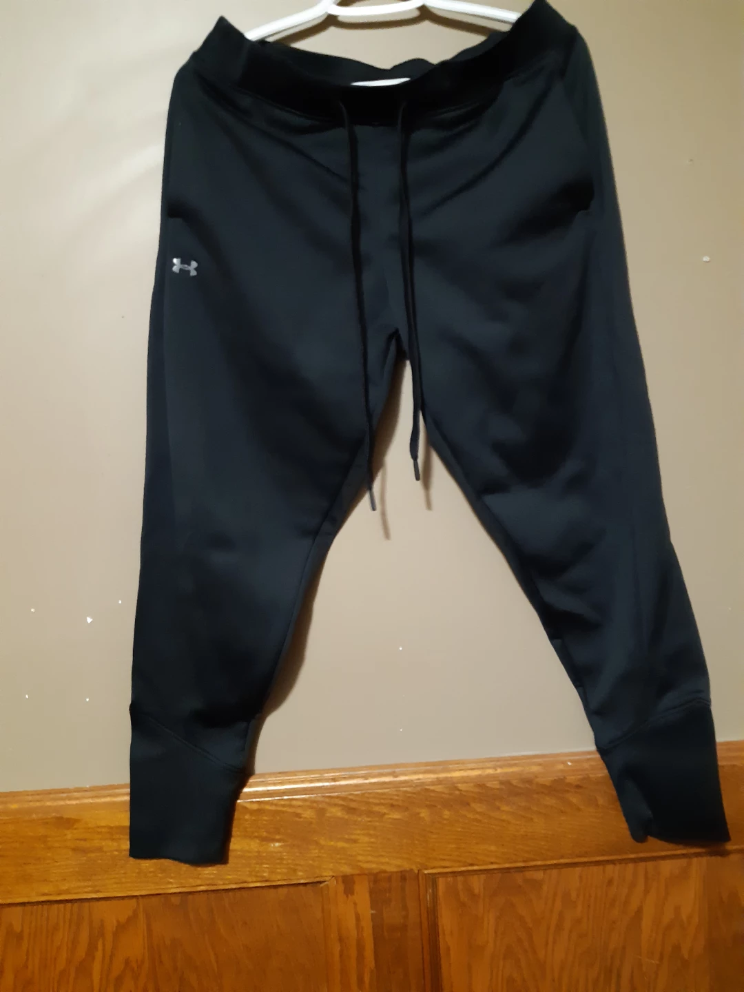 Under Armour black sweatpants