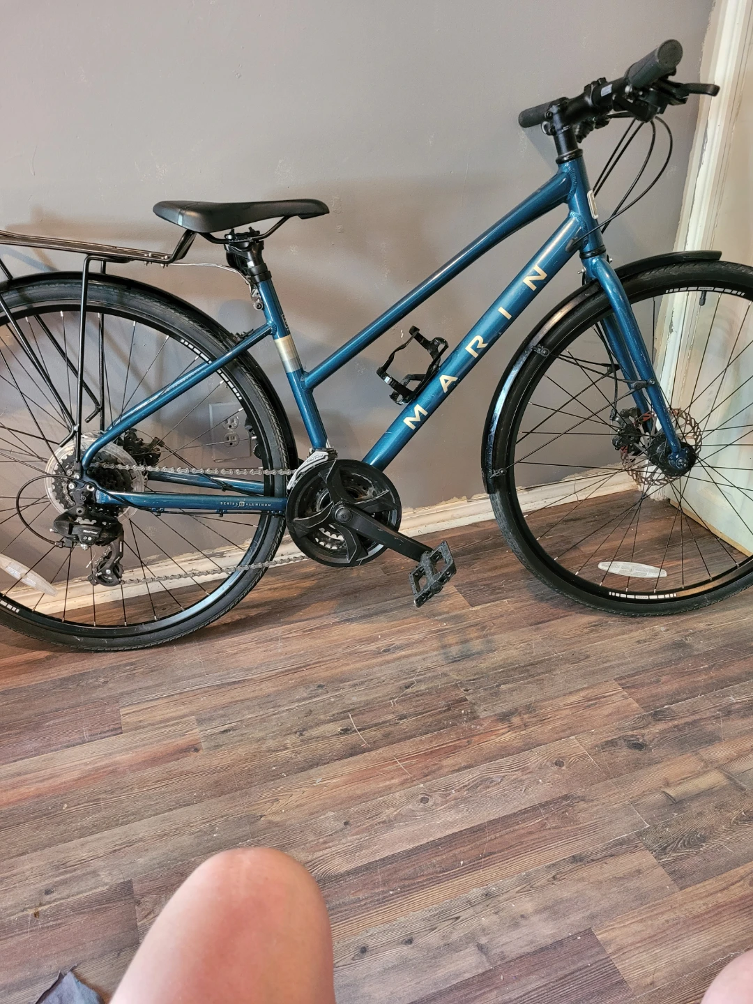 2026 Marin Fairfax 1 Hybrid Bike - photo 3
