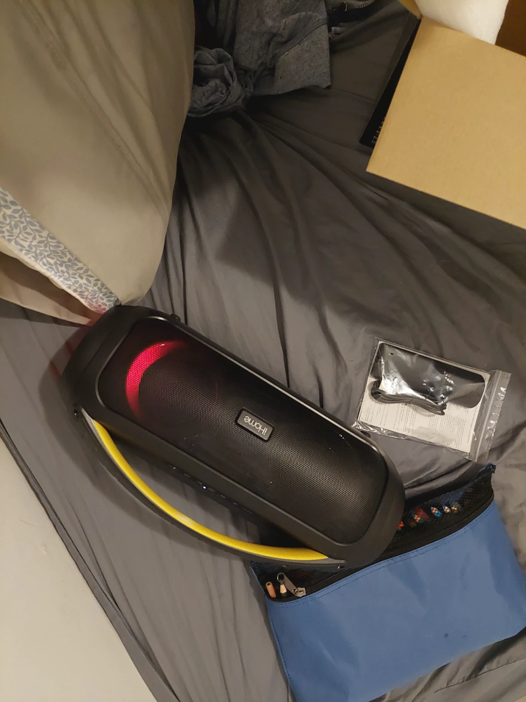 iHome Color Changing Splashproof Boombox - photo 4