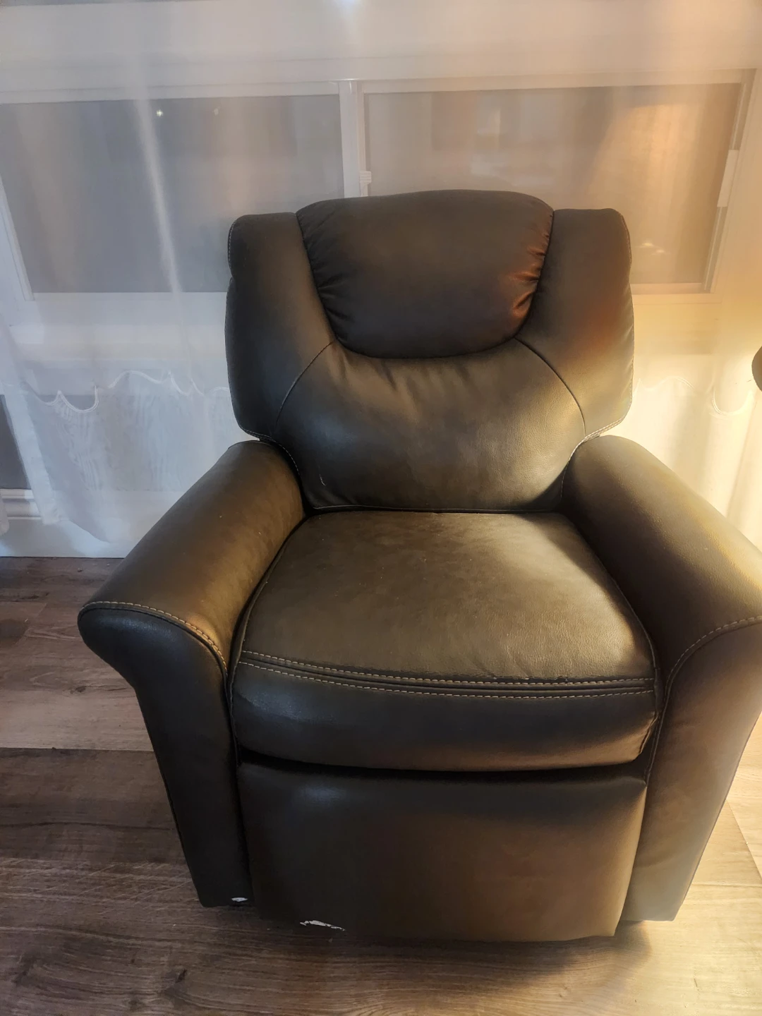Dark Brown Leather Recliner for Toddlers