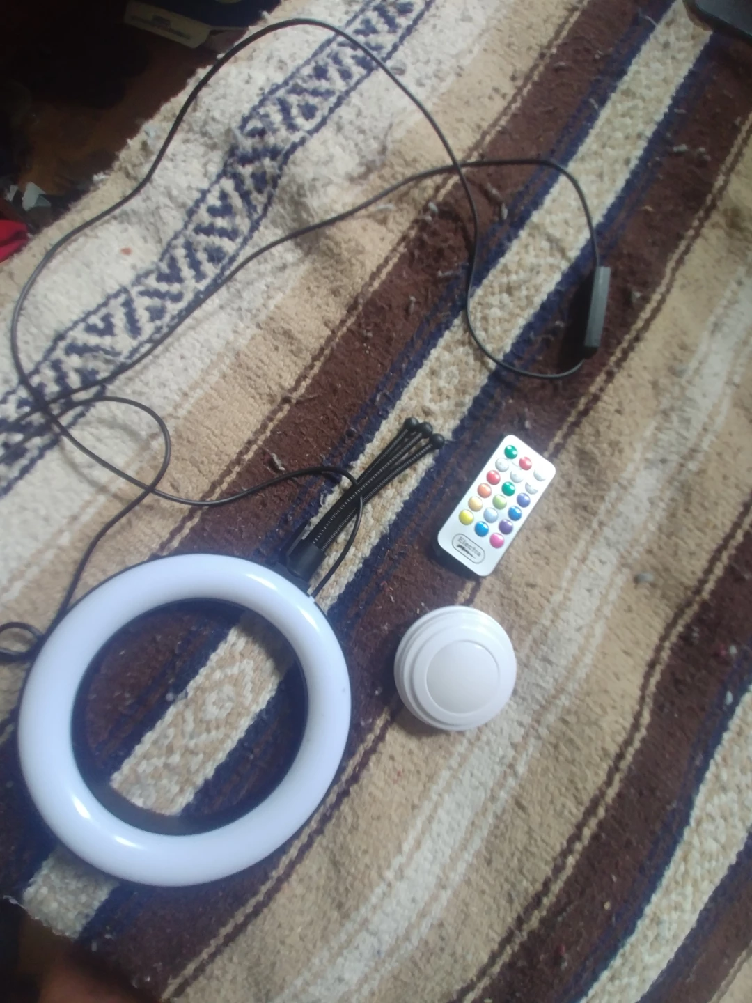 LED Ring Light Kit with Remote - photo 2