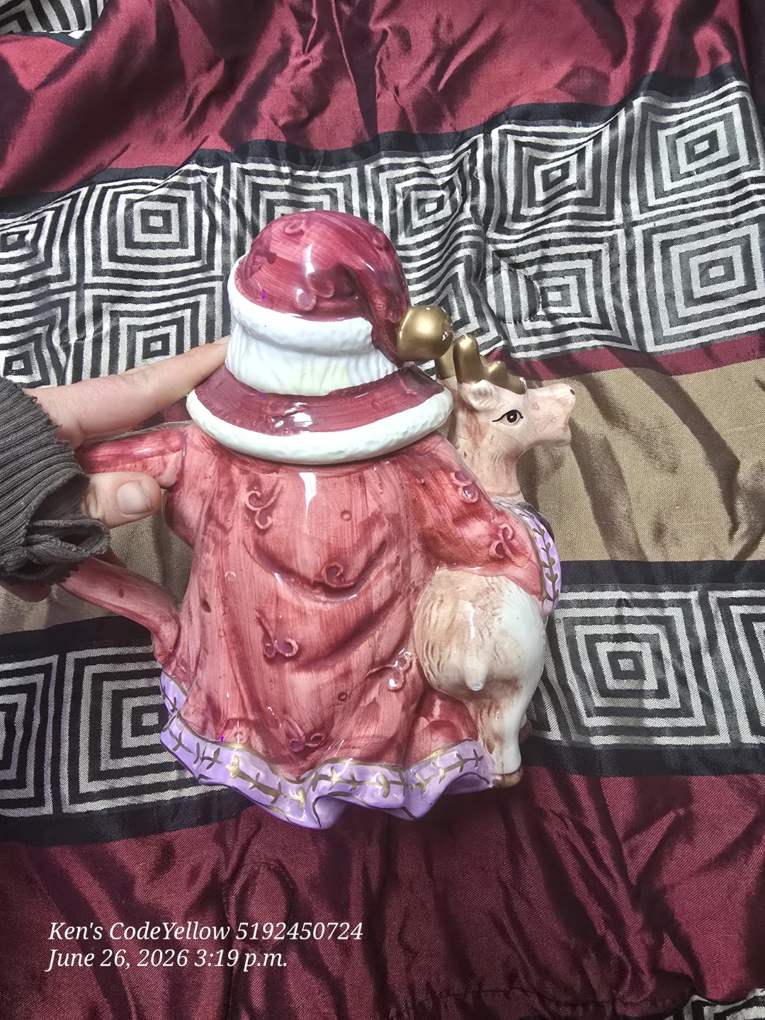 Santa Claus and Reindeer Ceramic Teapot - photo 2