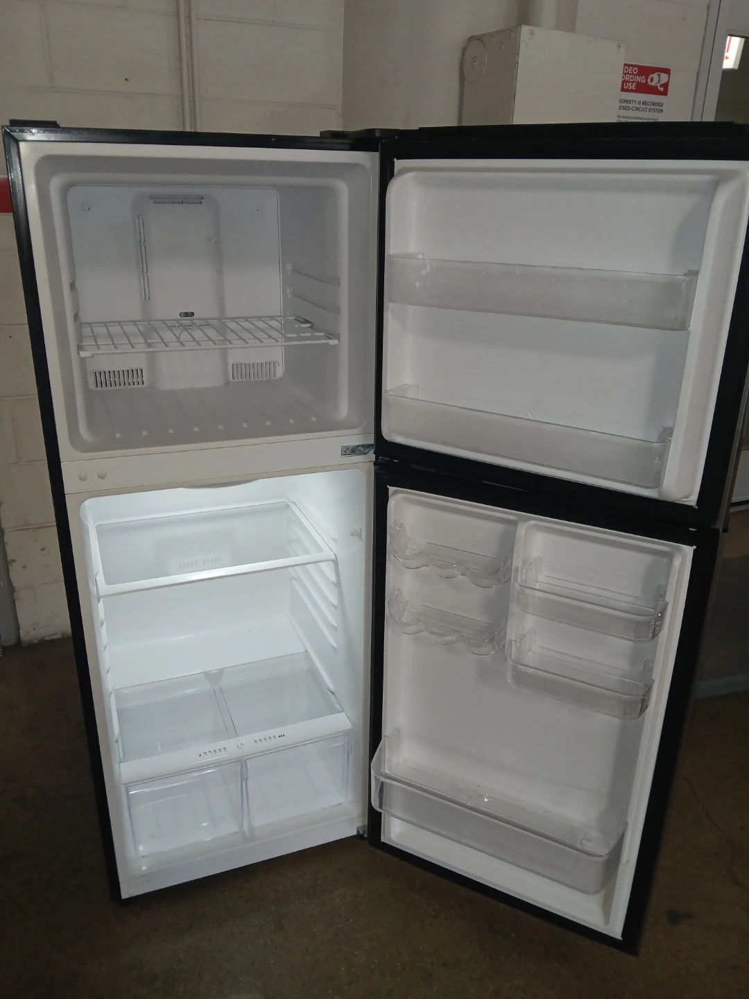Magic Chef Refrigerator