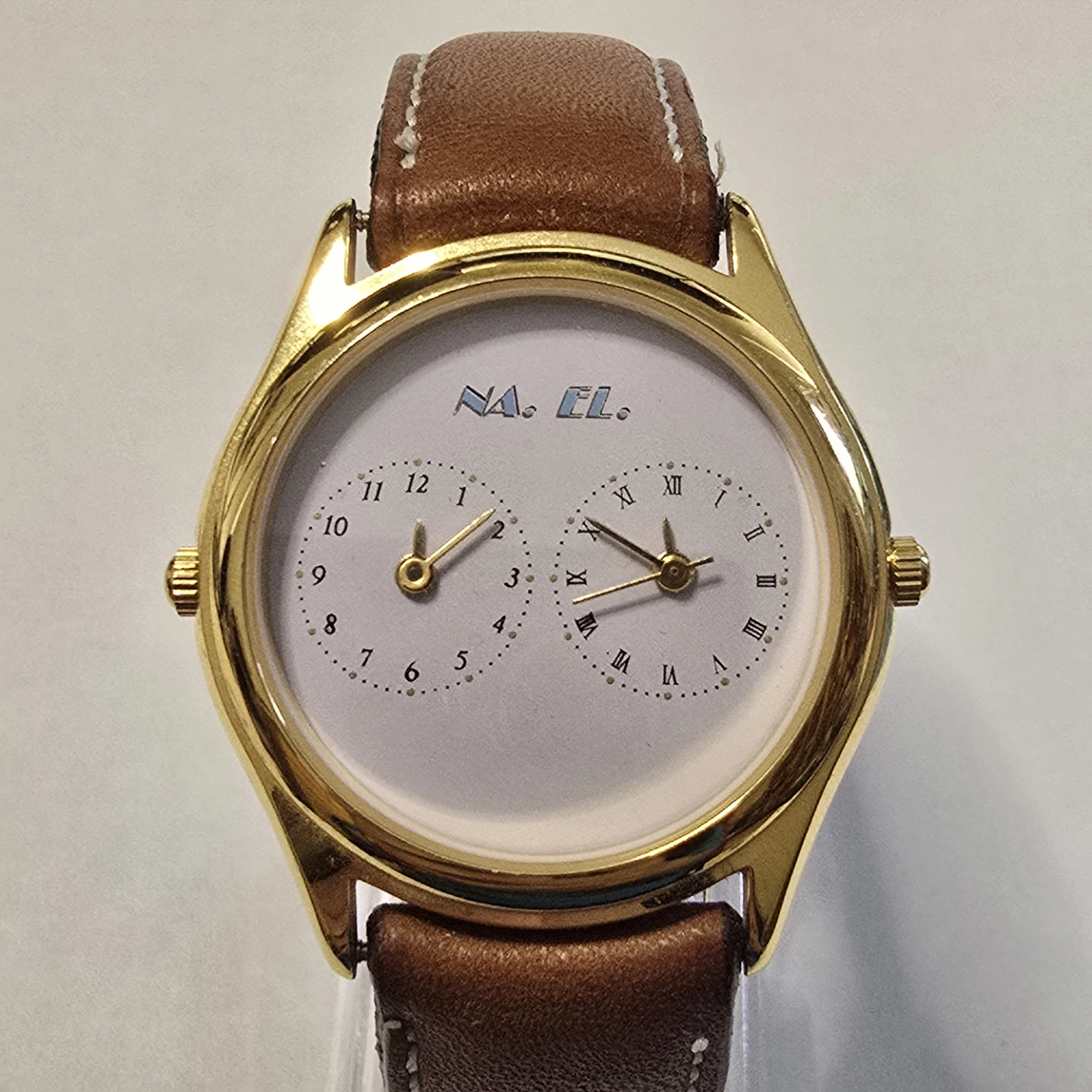 Dual timezone Quartz Watch 33mm diameter - photo 2