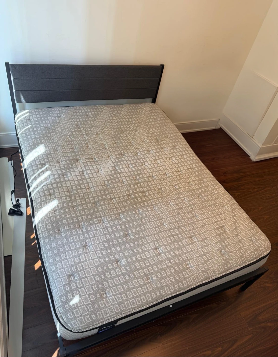 Sealy Optimum Posturepedic Queen Mattress and Metal Bed Frame - photo 2
