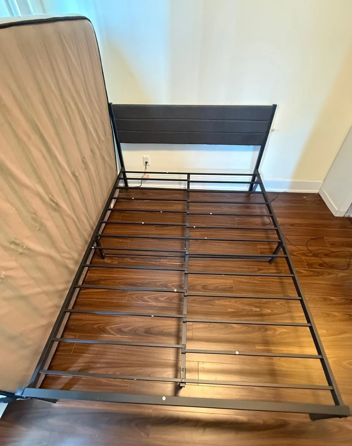 Sealy Optimum Posturepedic Queen Mattress and Metal Bed Frame - photo 3