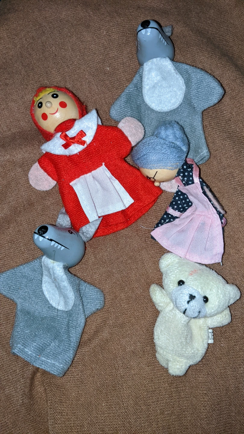 Little Red Riding Hood finger puppet set and more
