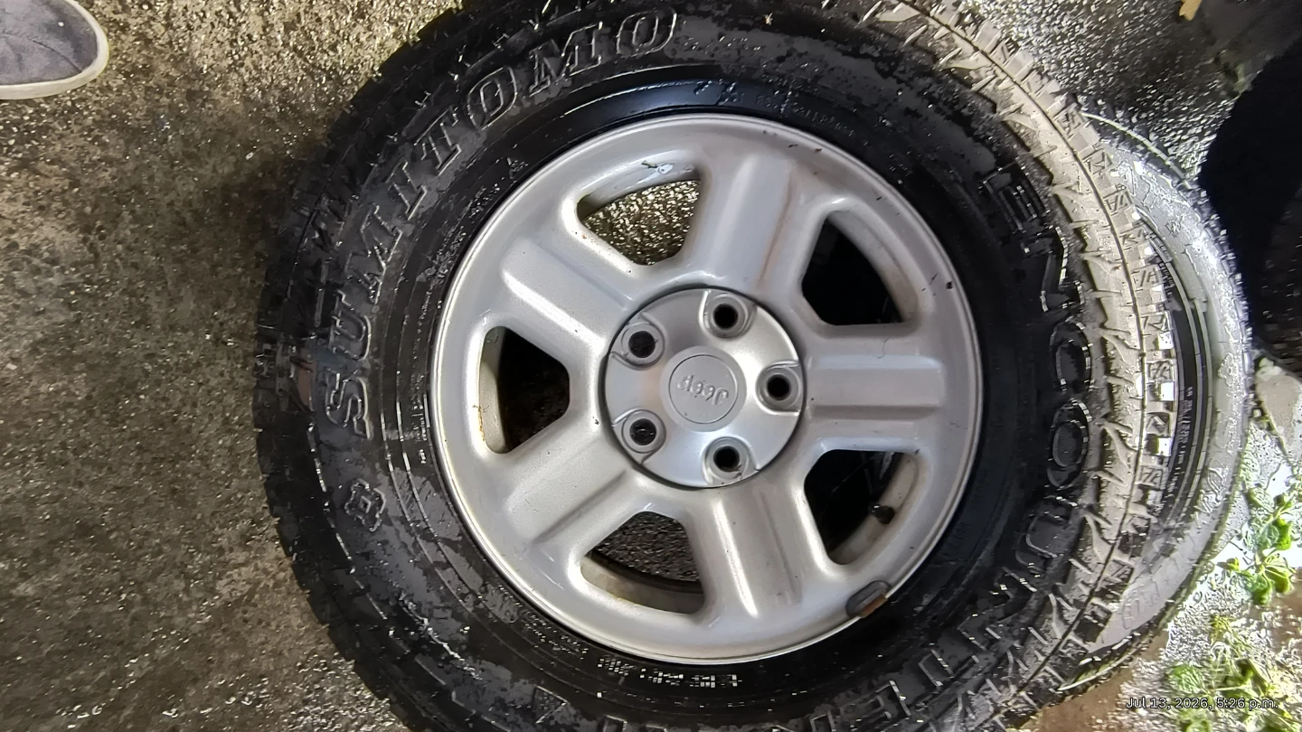 Jeep Wrangler JK set of 4 Rims - photo 4