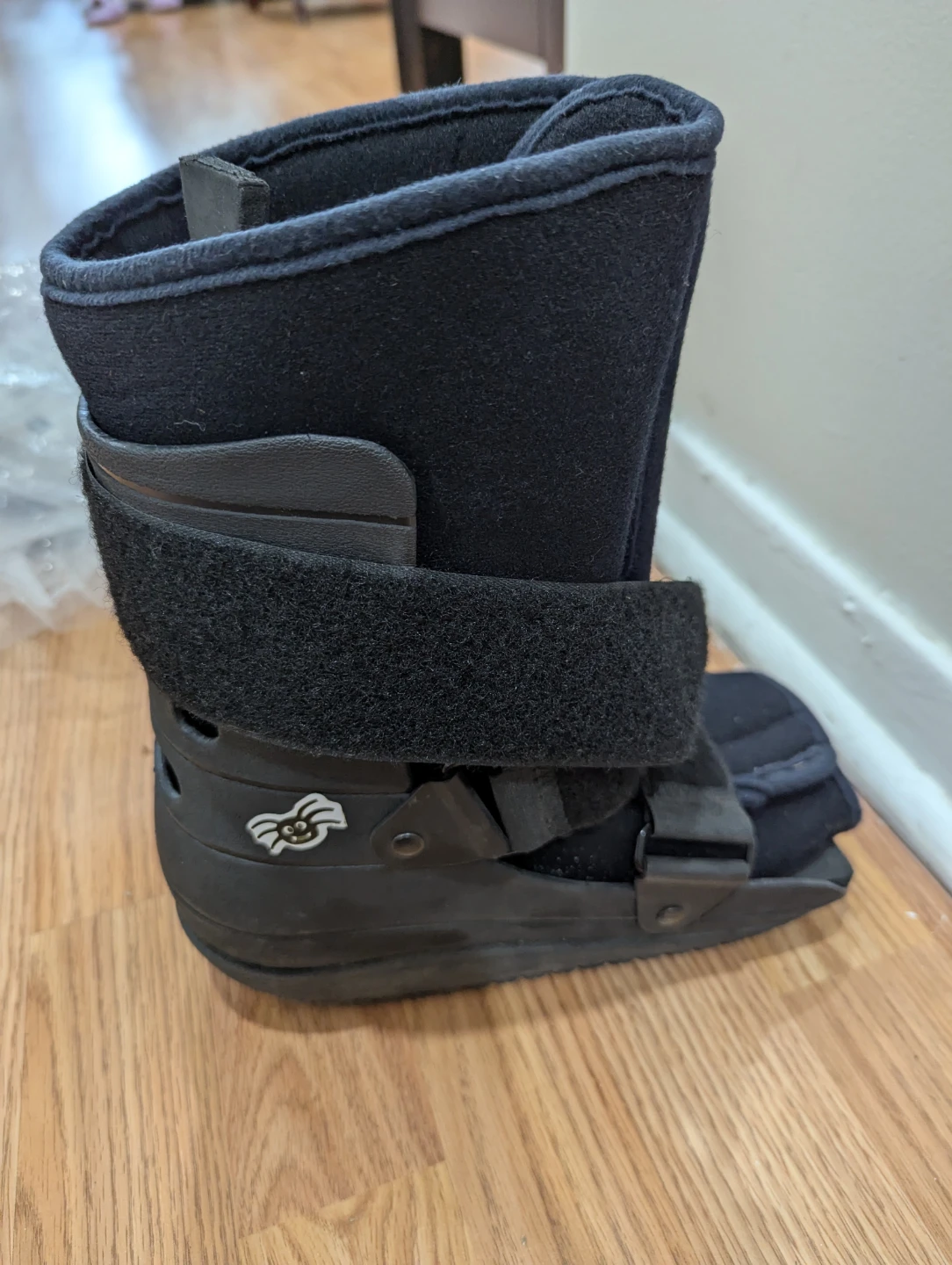 Kids Medical Walking Boot | For 7-9 year olds - photo 2
