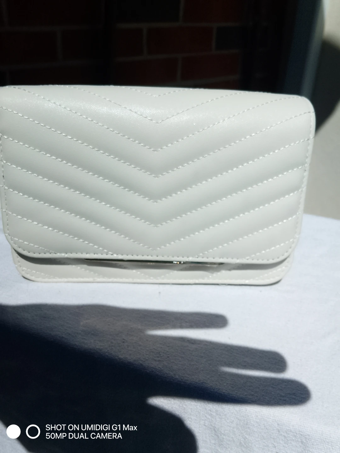 White Quilted Shoulder Bag with Gold Chain - photo 2