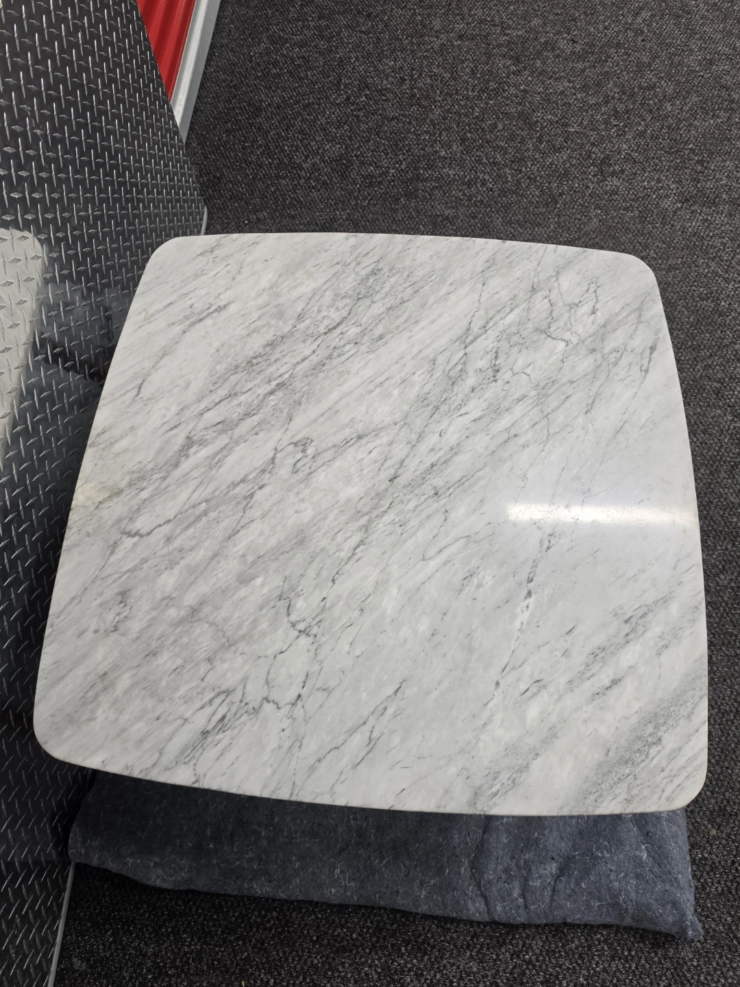 Marble Top Coffee Table with Wood Legs - photo 4