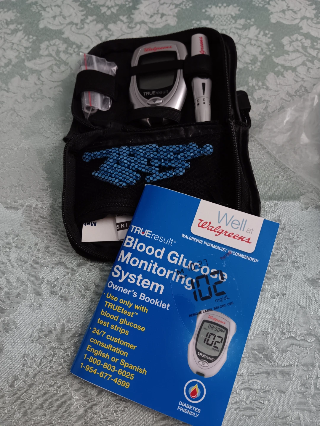 Walgreens TRUEresult Blood Glucose Monitoring System Kit