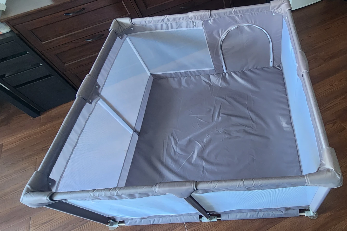 Playpen - photo 2