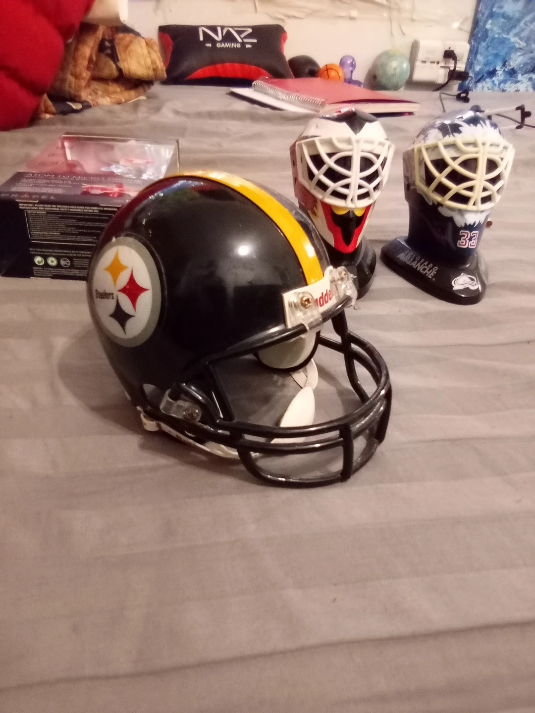 Pittsburgh Steelers Mini Football Helmet - photo 2