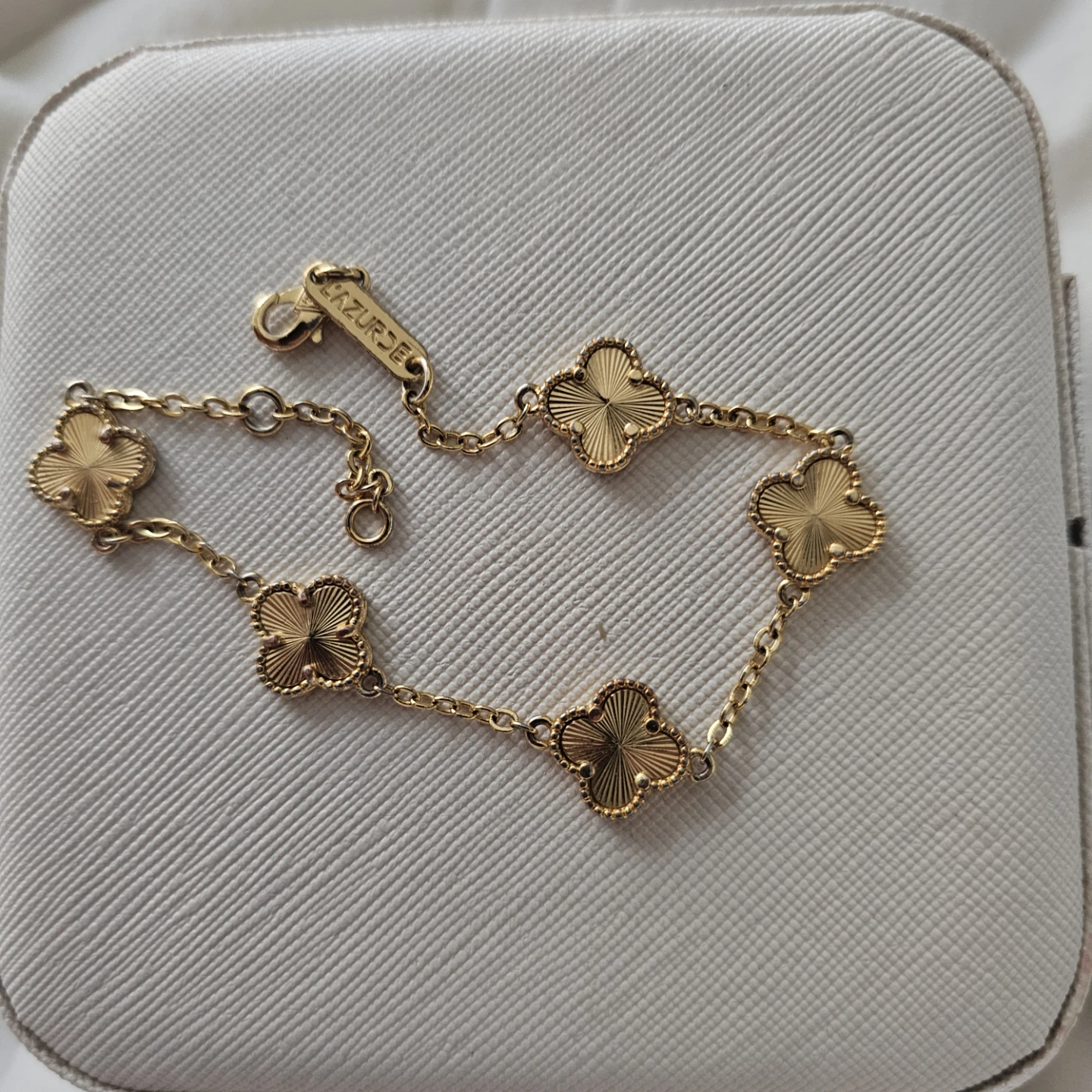 LAZURDE Clover Bracelet