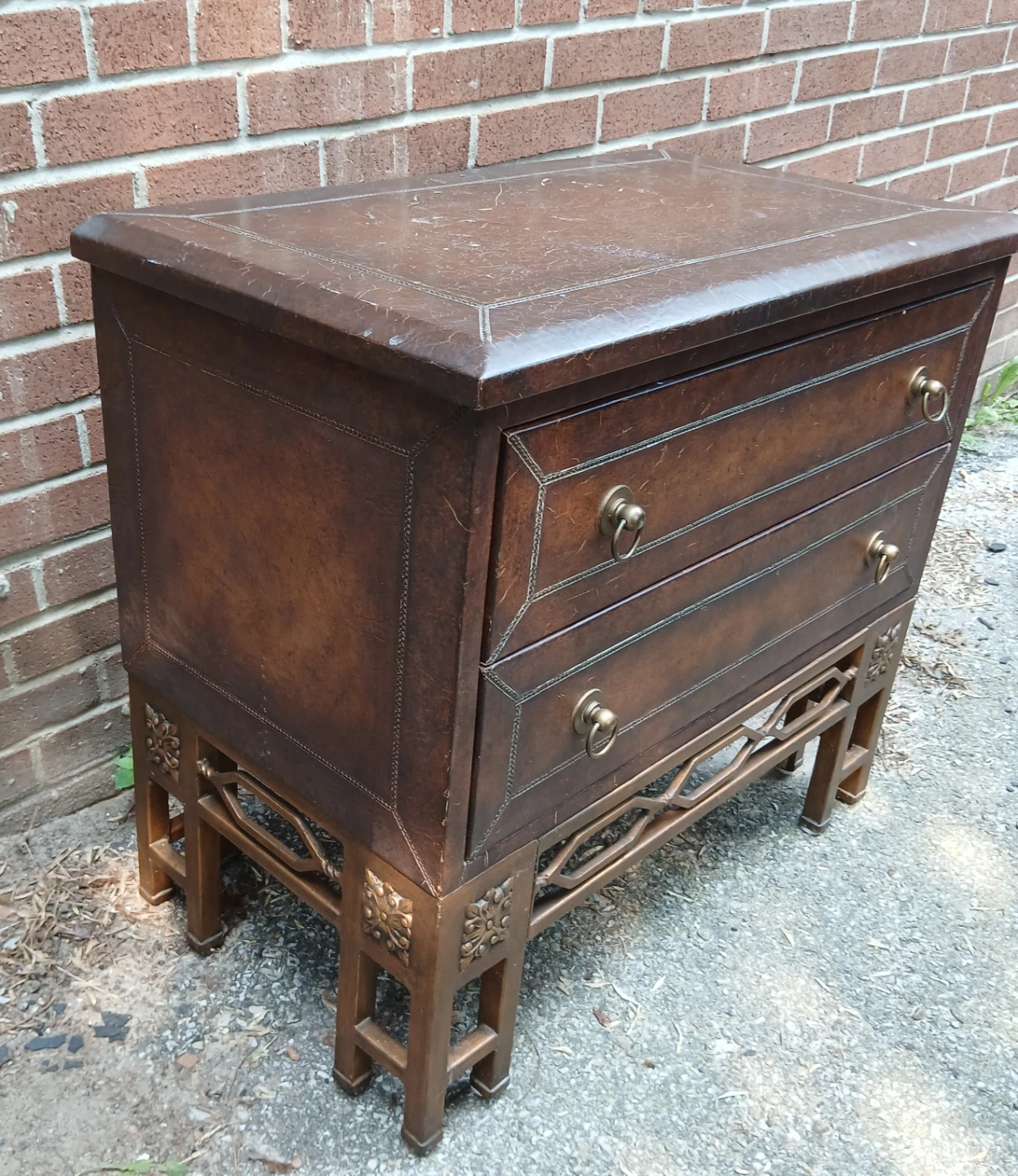 Vintage 2-Drawer Accent Table - photo 2