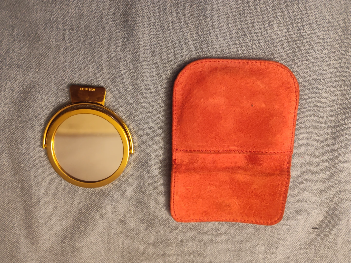 Judith Leiber Gold Tone Compact Mirror - photo 2