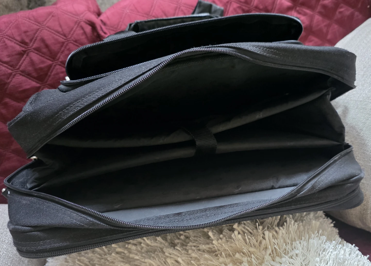 American Tourister Black Briefcase - photo 3