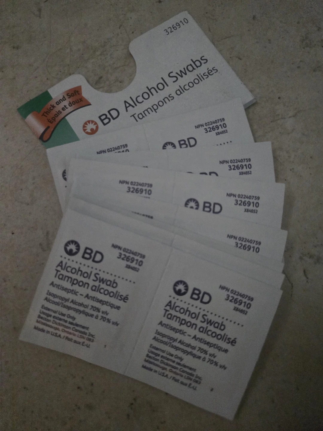 Bundle of 16 BD Alcohol Swabs - photo 2