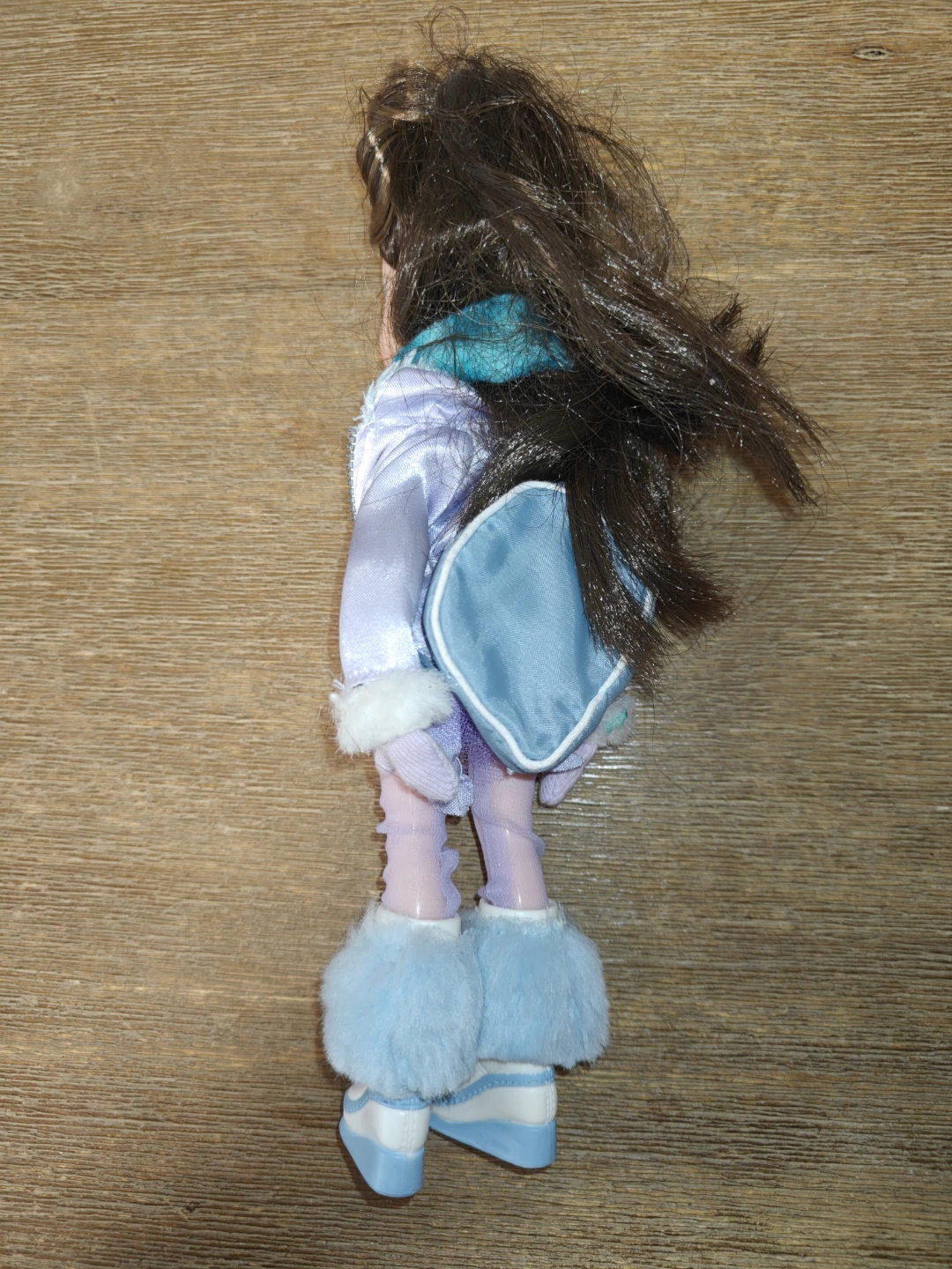 Bratz Doll with Winter Outfit - photo 2