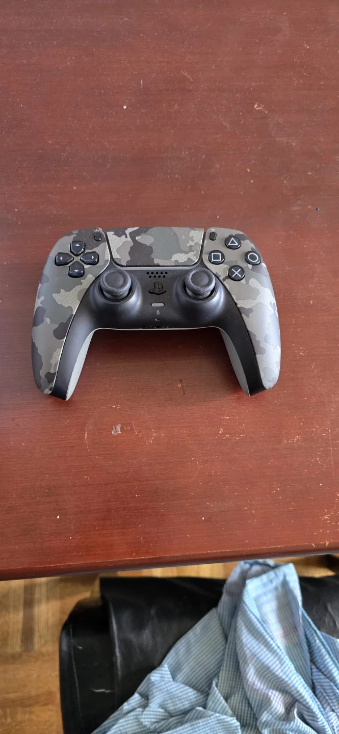PS5 Gaming system 1TB - photo 5