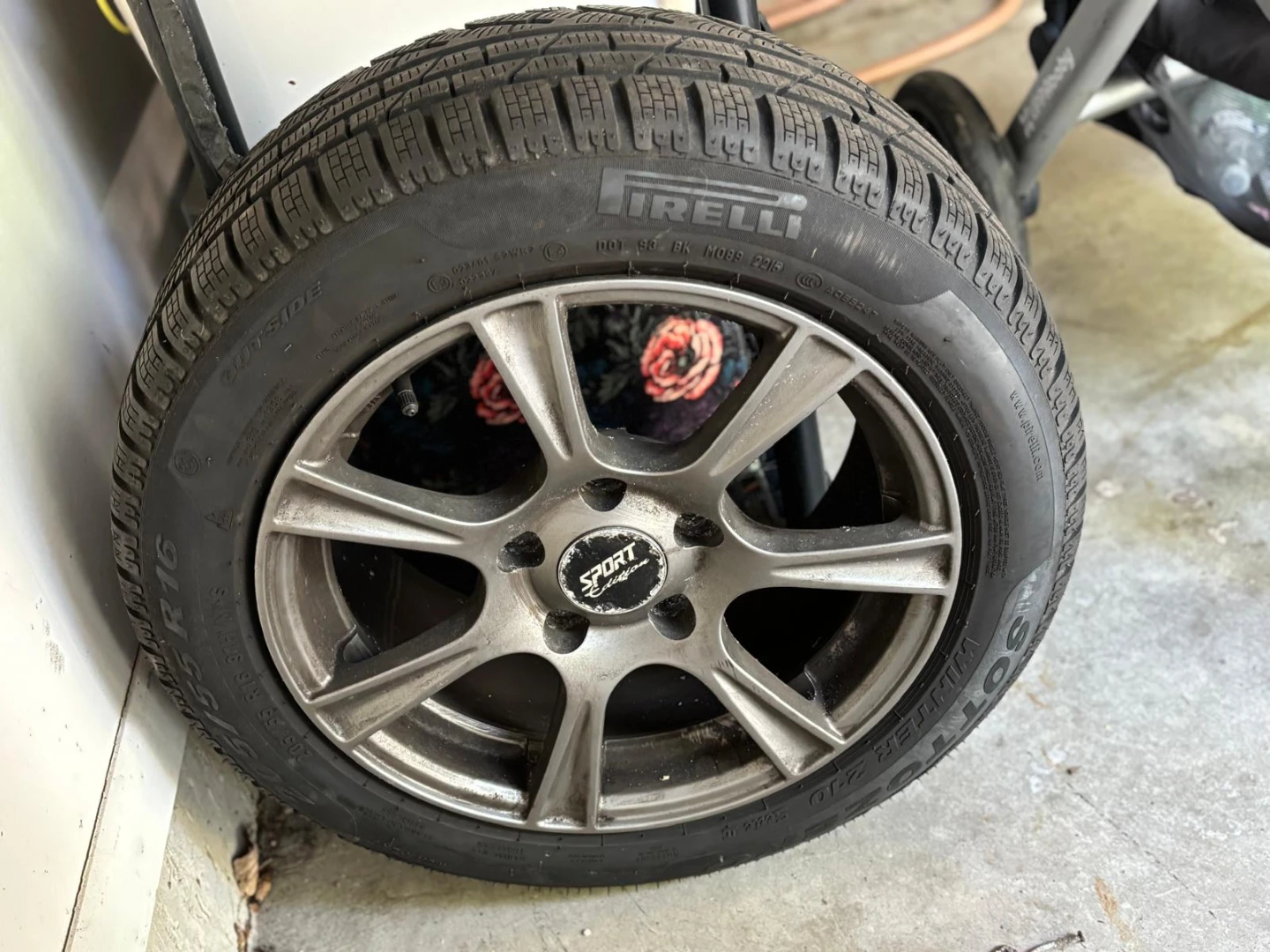 Set of 4 Sport Edition Wheels with Pirelli Winter Tires - photo 4
