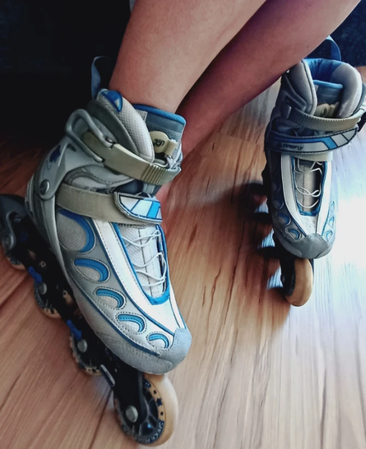 Firefly Inline Skates Size 39 - photo 2
