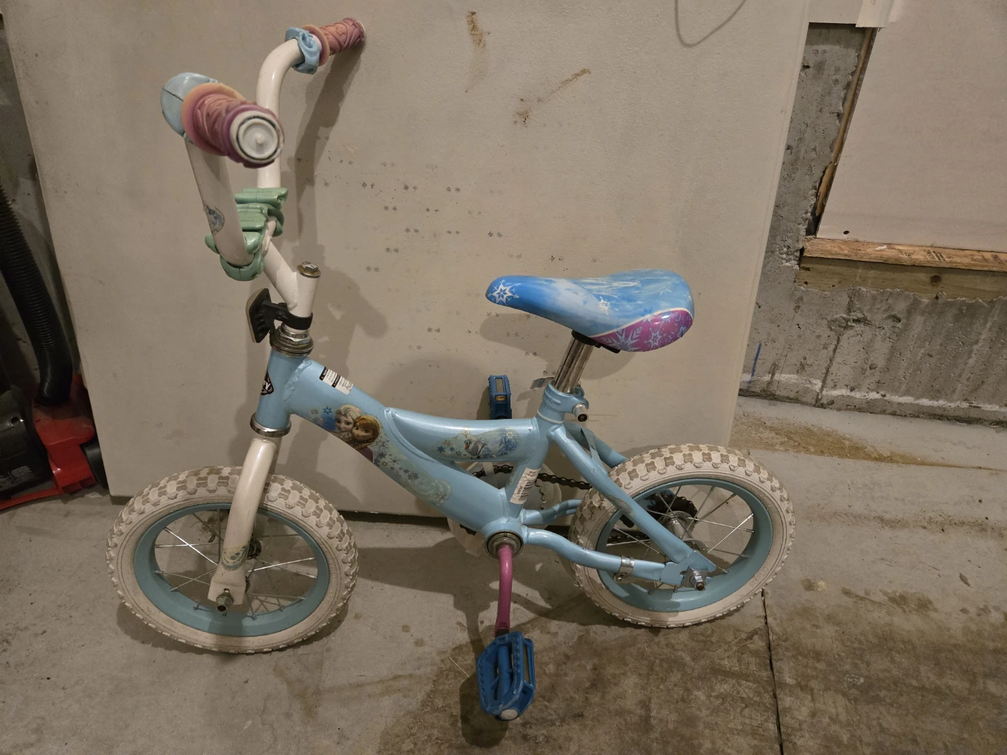 LOL Surprise Scooter & Disney Frozen Bike - photo 2