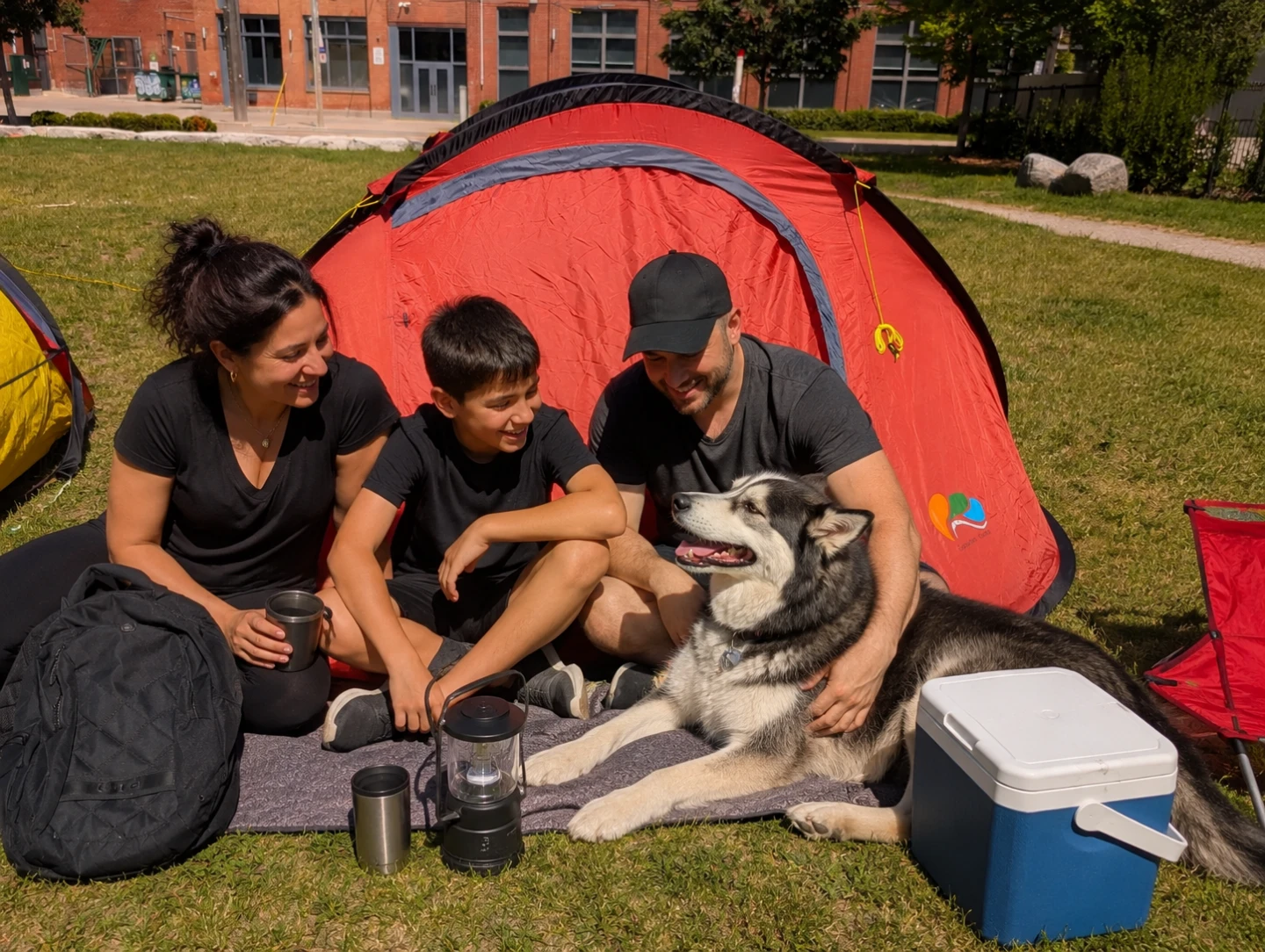 BNIB 3 person Pop-up Tent