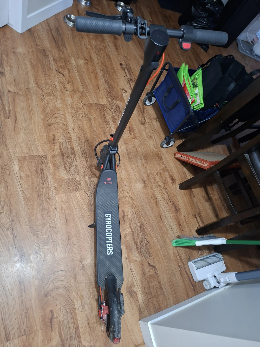 Electric scooter,