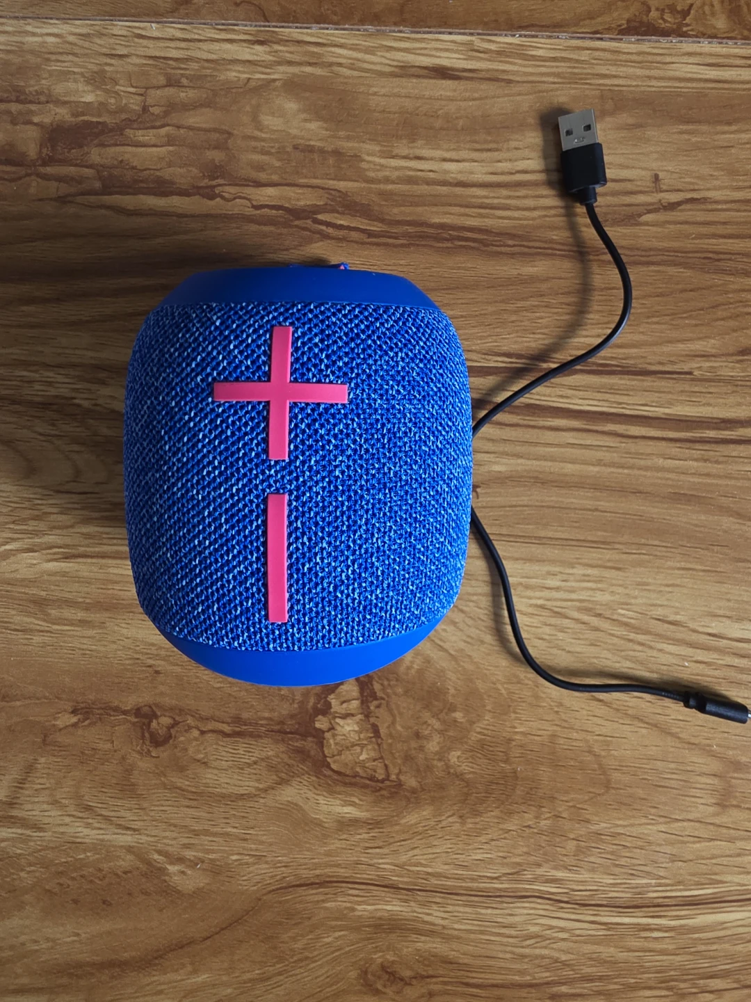 Ultimate Ears BOOM 3 Portable Waterproof Speaker - photo 3