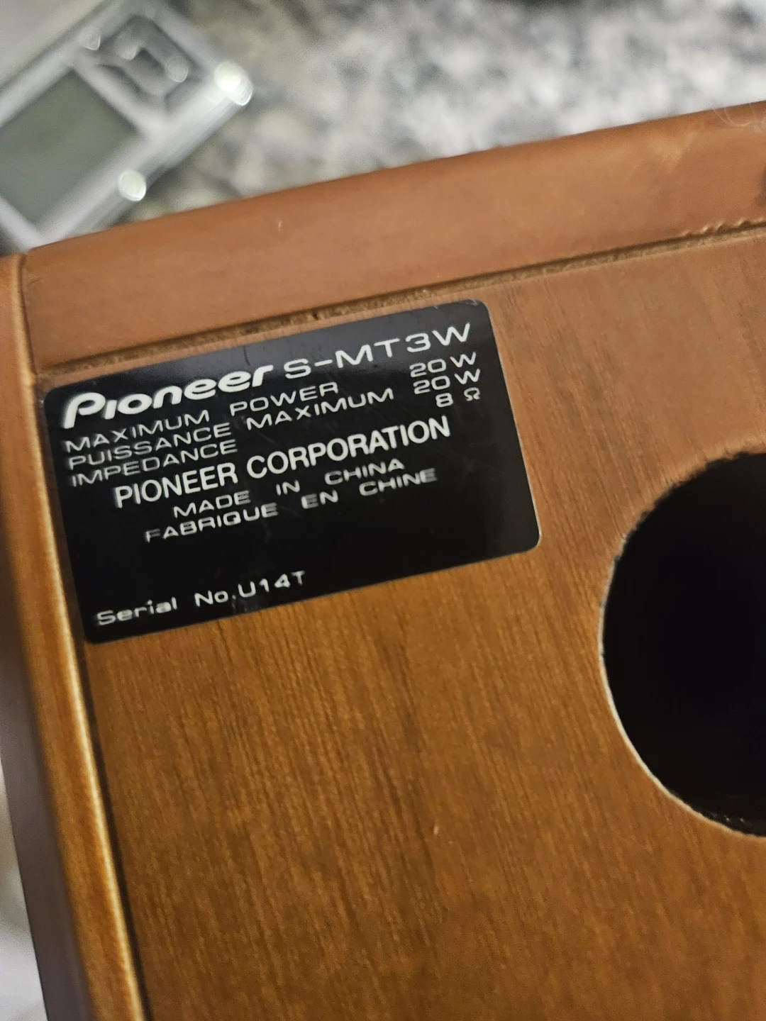Pioneer S-MT3W Bookshelf Speakers - photo 3