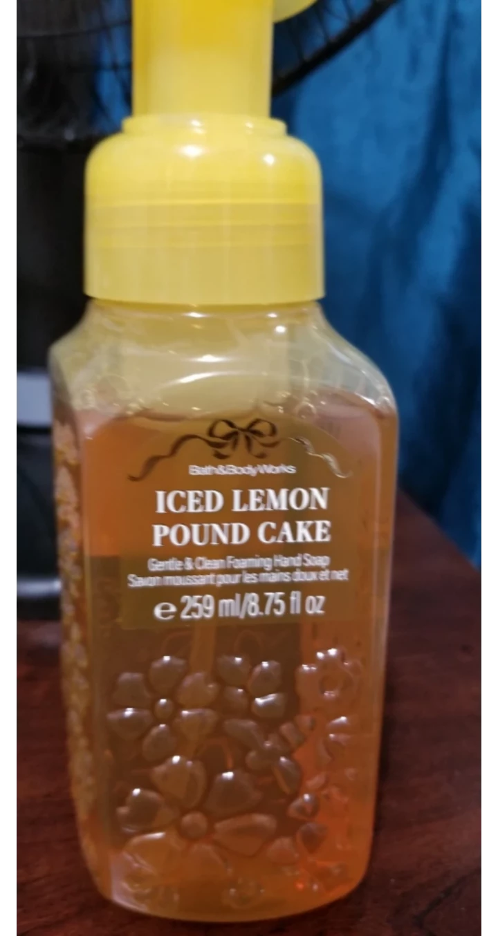 Iced Lemon Pound Cake Foaming Hand Soap - photo 2