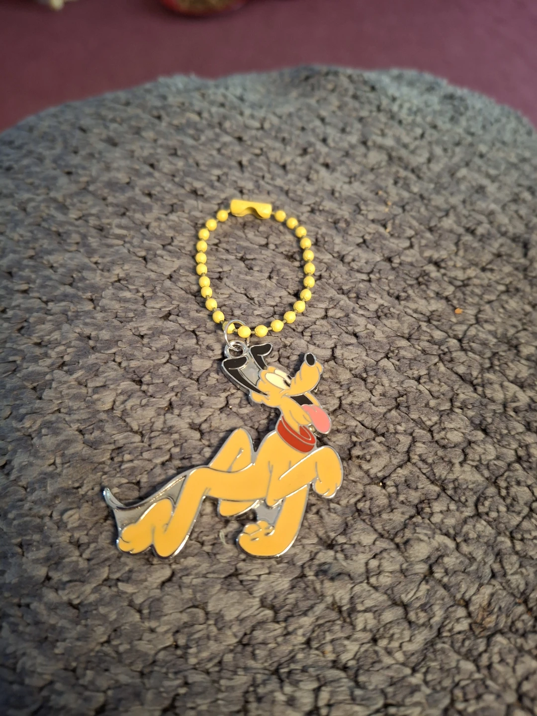 Disney Pluto Keychain - photo 2