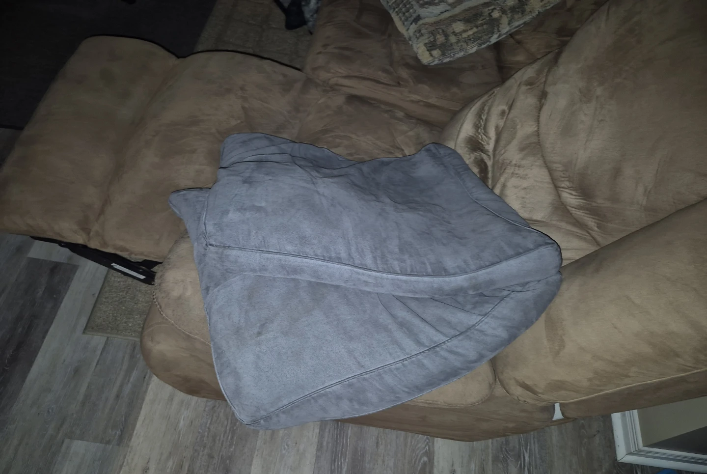FREE couch, has 2 end recliners - photo 4