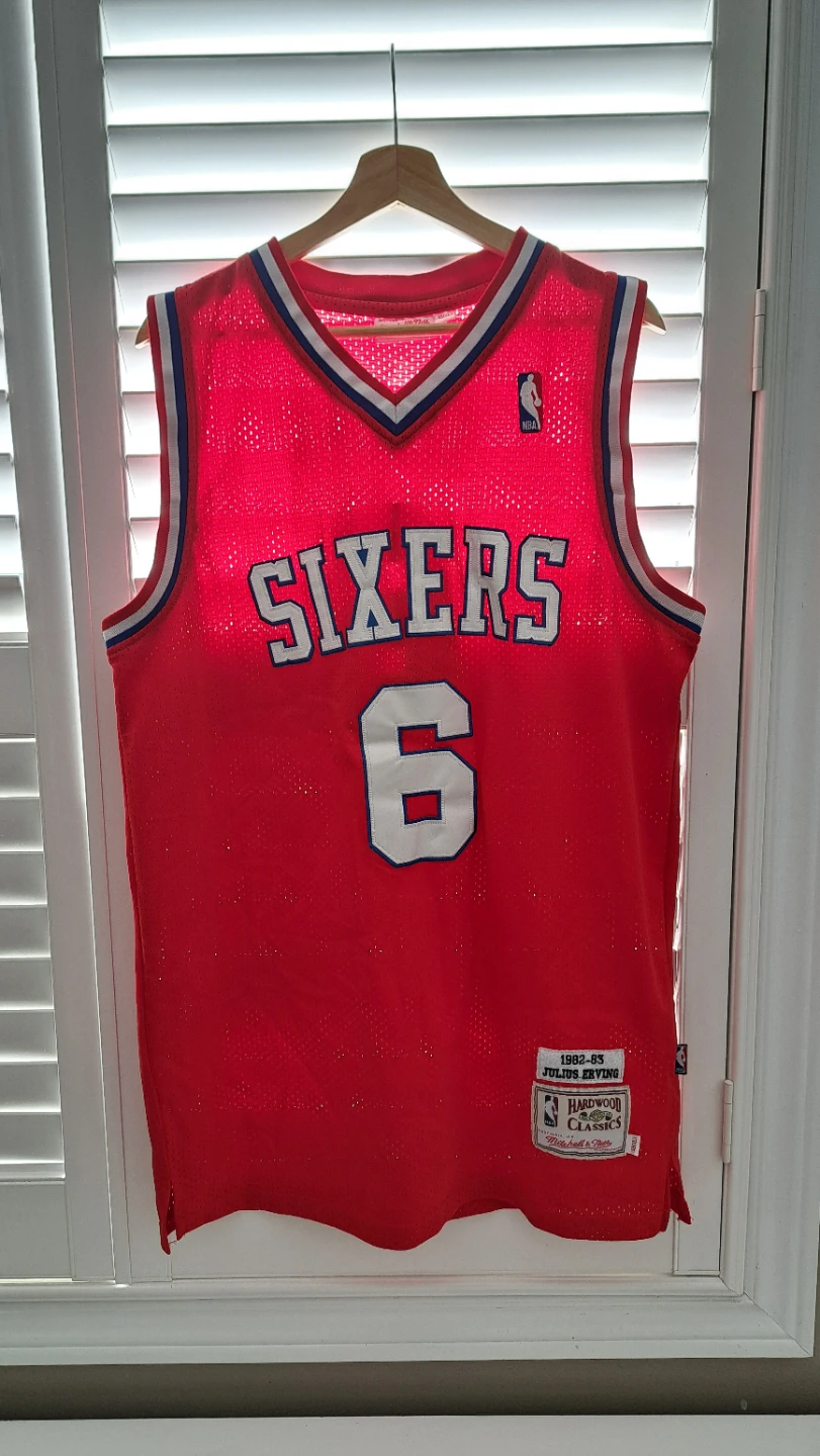Mitchell & Ness Julius Erving 76ers Jersey - Size XL