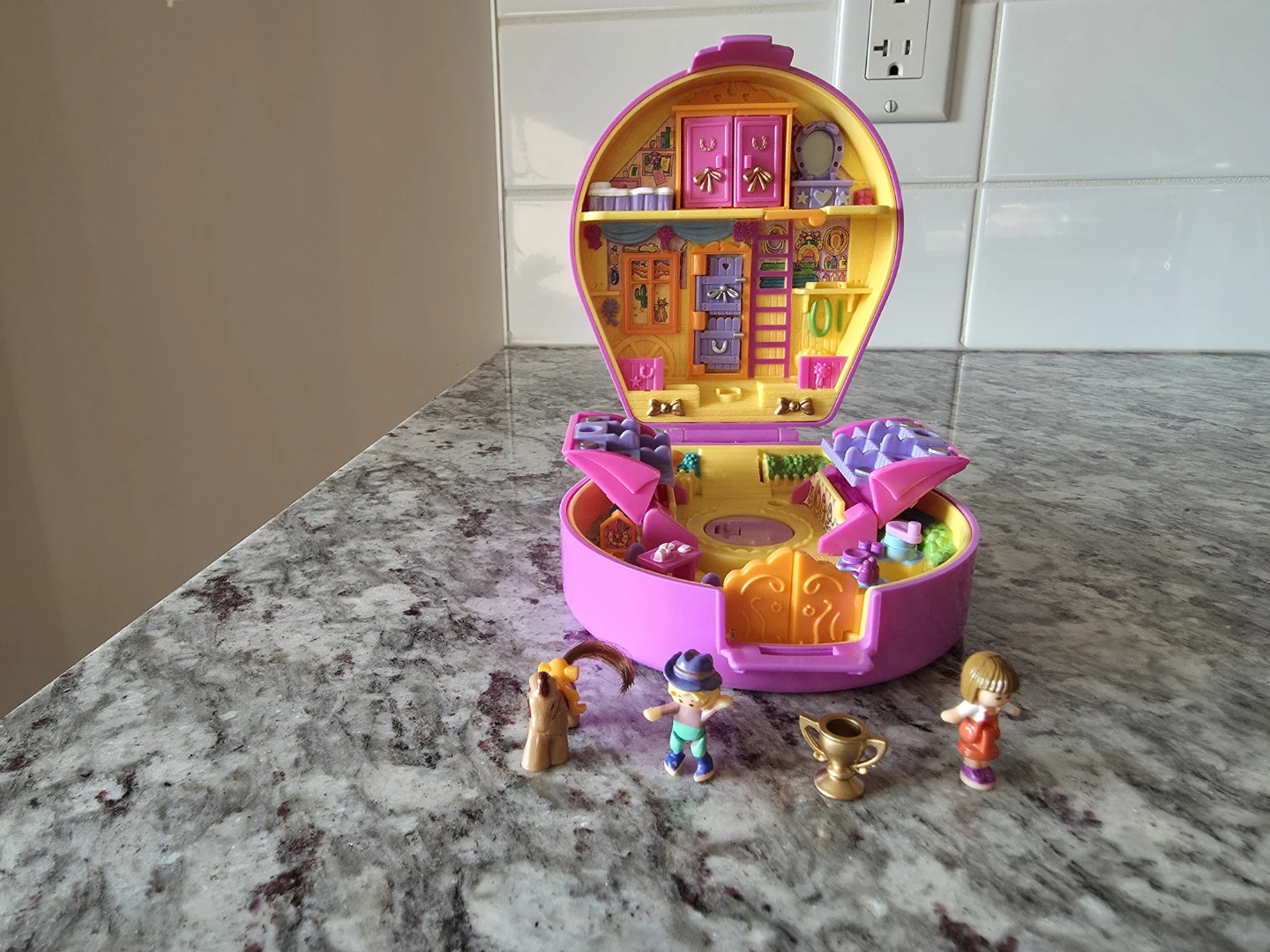 1994 Polly Pocket Ridin' Show
