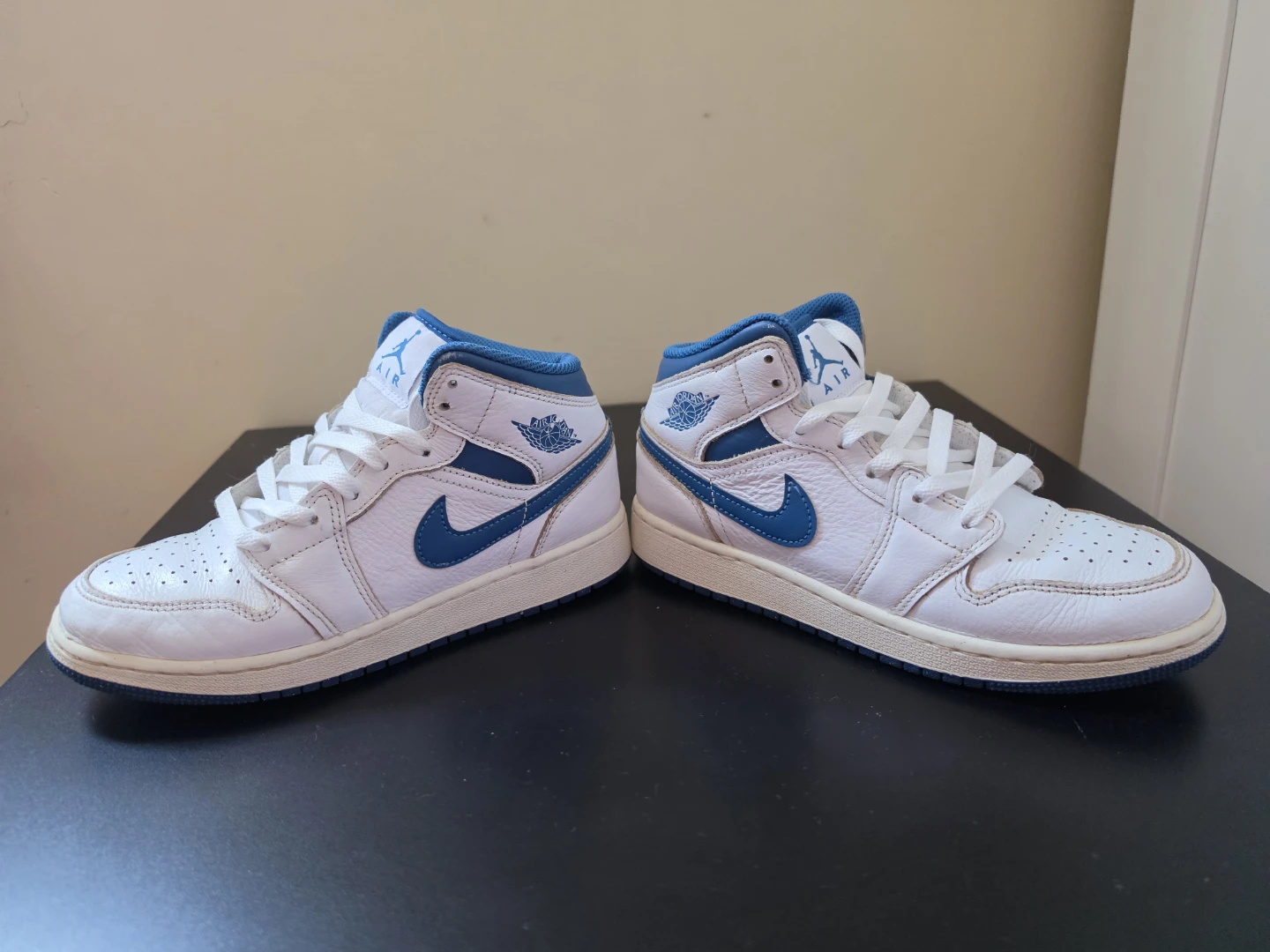 Air Jordan 1 Mid Sneakers White/Blue - photo 2