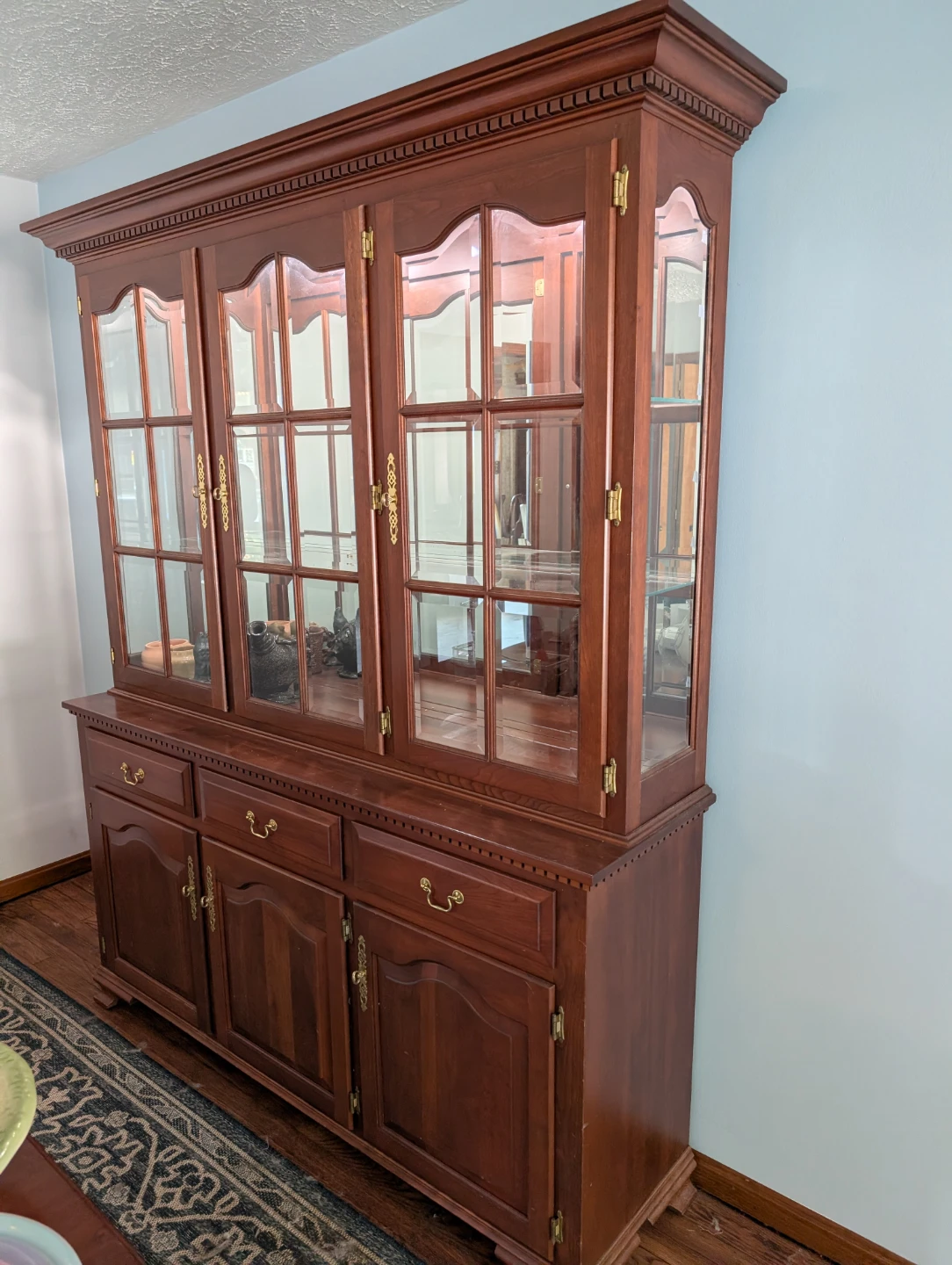 Amish made Dining Table with Hutch