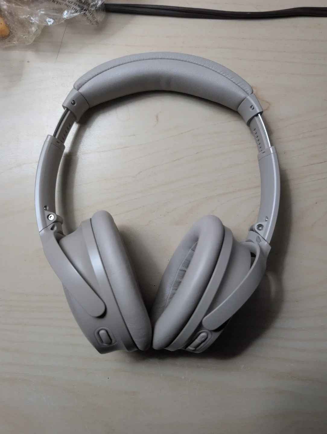 Bose QuietComfort 45 Headphones - photo 2